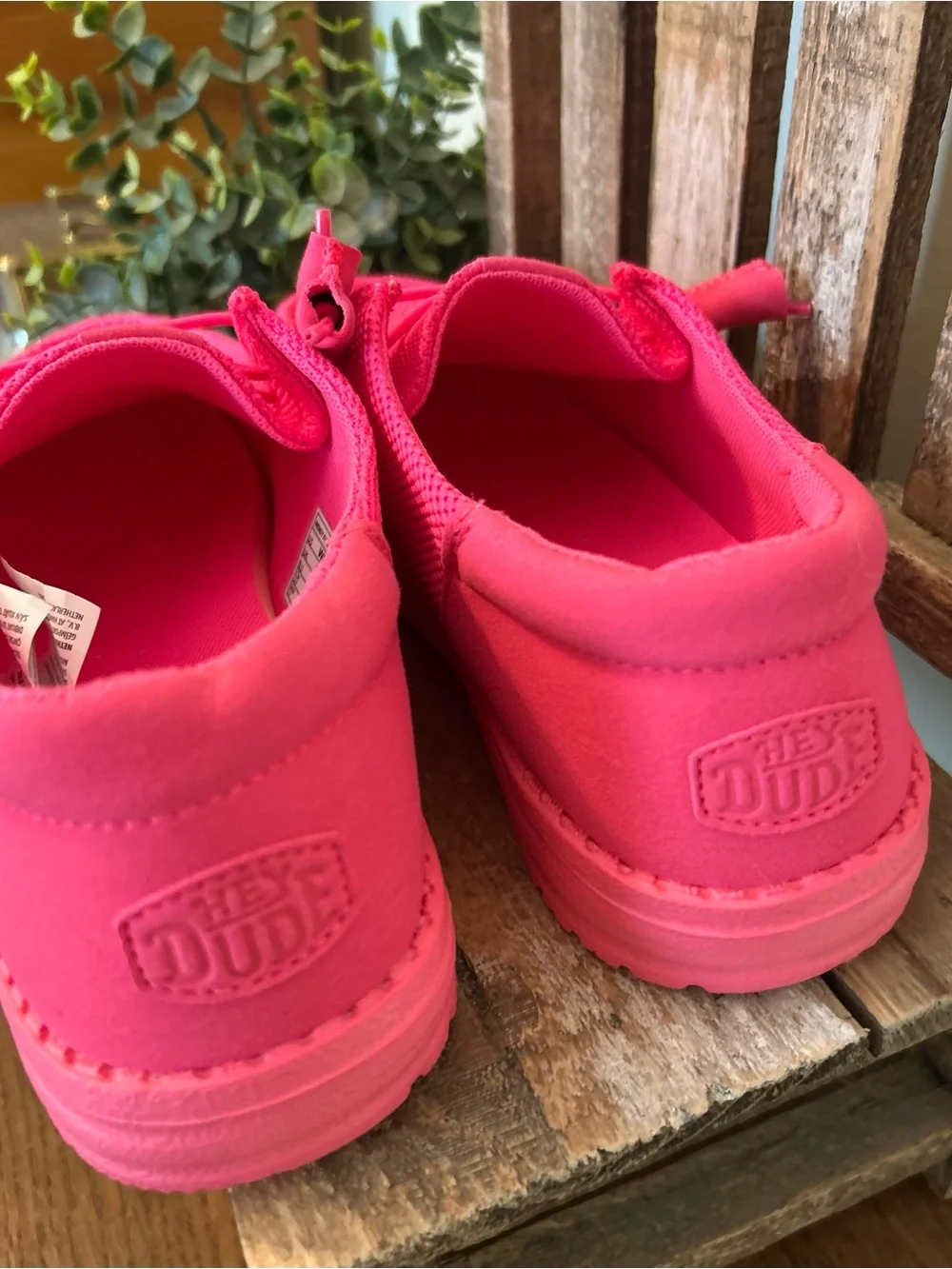 Hey Dude Wendy Funk Mono Electric Pink Slip On Deck Shoes Womens Size 8 New